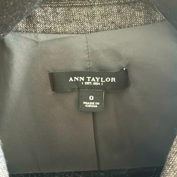 Ann Taylor Blazer - Picture 3 of 8